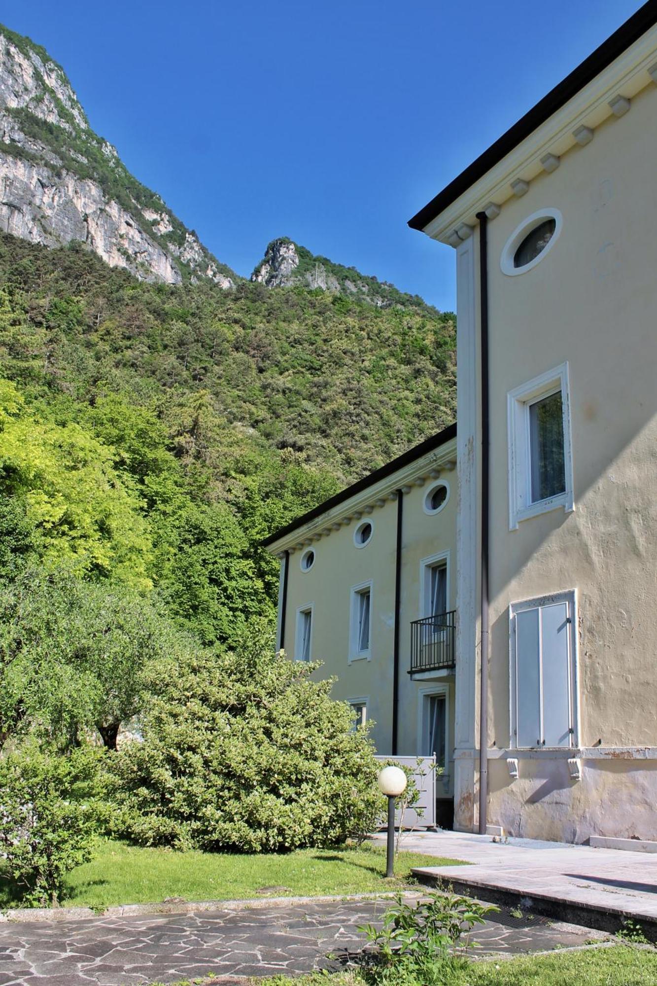 Aparthotel Englovacanze Ρίβα ντελ Γκάρντα Εξωτερικό φωτογραφία